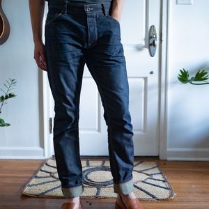 Raleigh Denim Workshop Martin Selvedge Raw Denim UNWASHED White Oak retail $345
